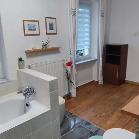 Zum Fuchsbau - Bei Berlin * Schöneiche